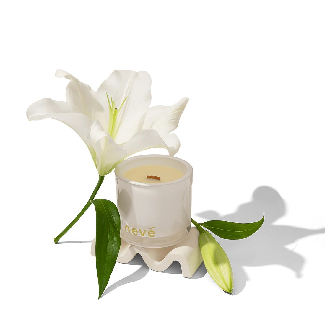 Nevé Candle Christmas Lily Loft Furniture NZ